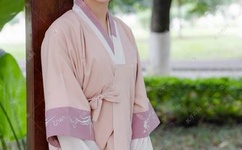 在糖心VLog唐伯虎女主角是谁